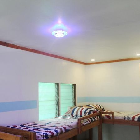 J'S Backpackers Hostel Davao Exterior foto