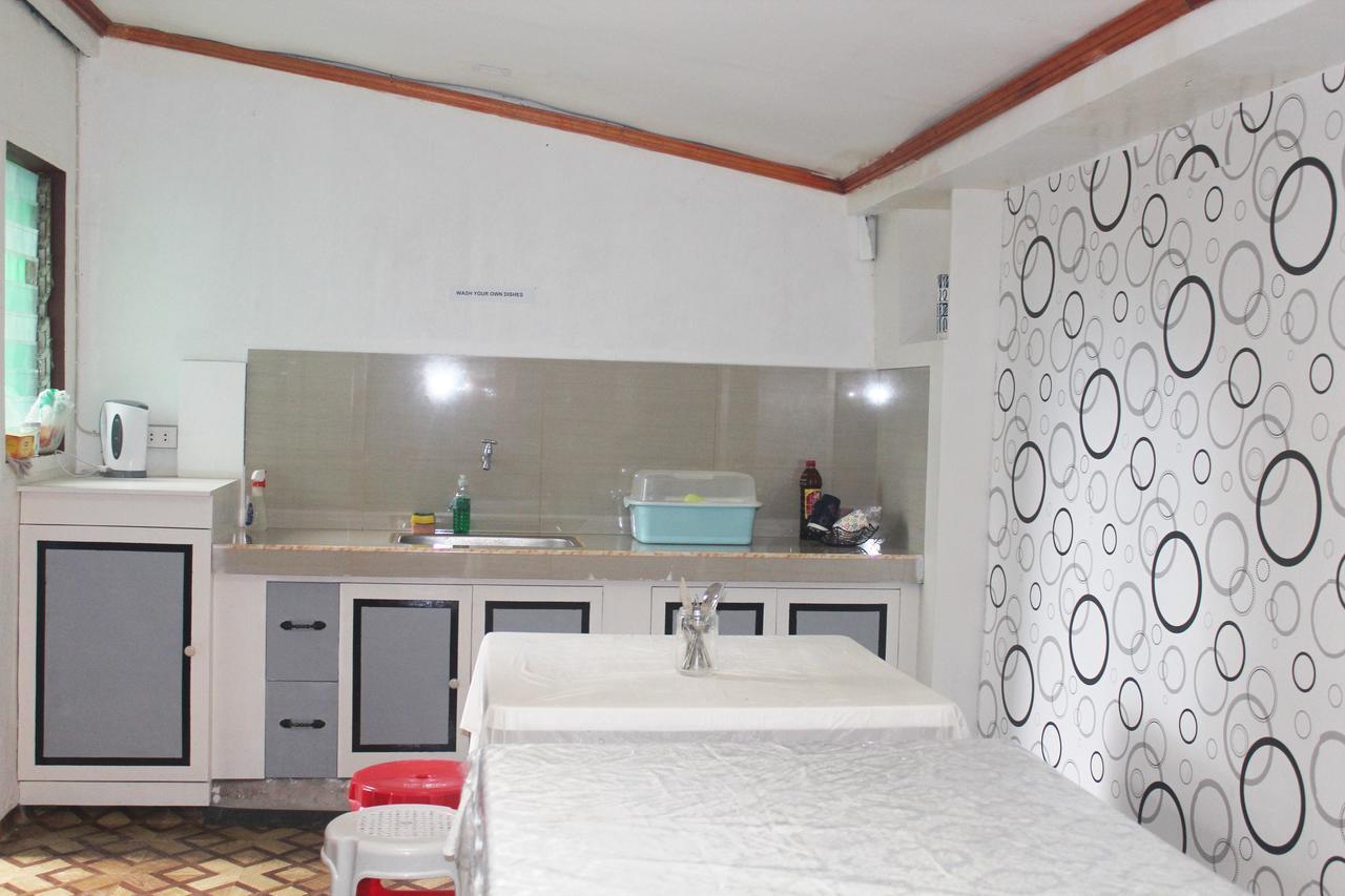 J'S Backpackers Hostel Davao Exterior foto